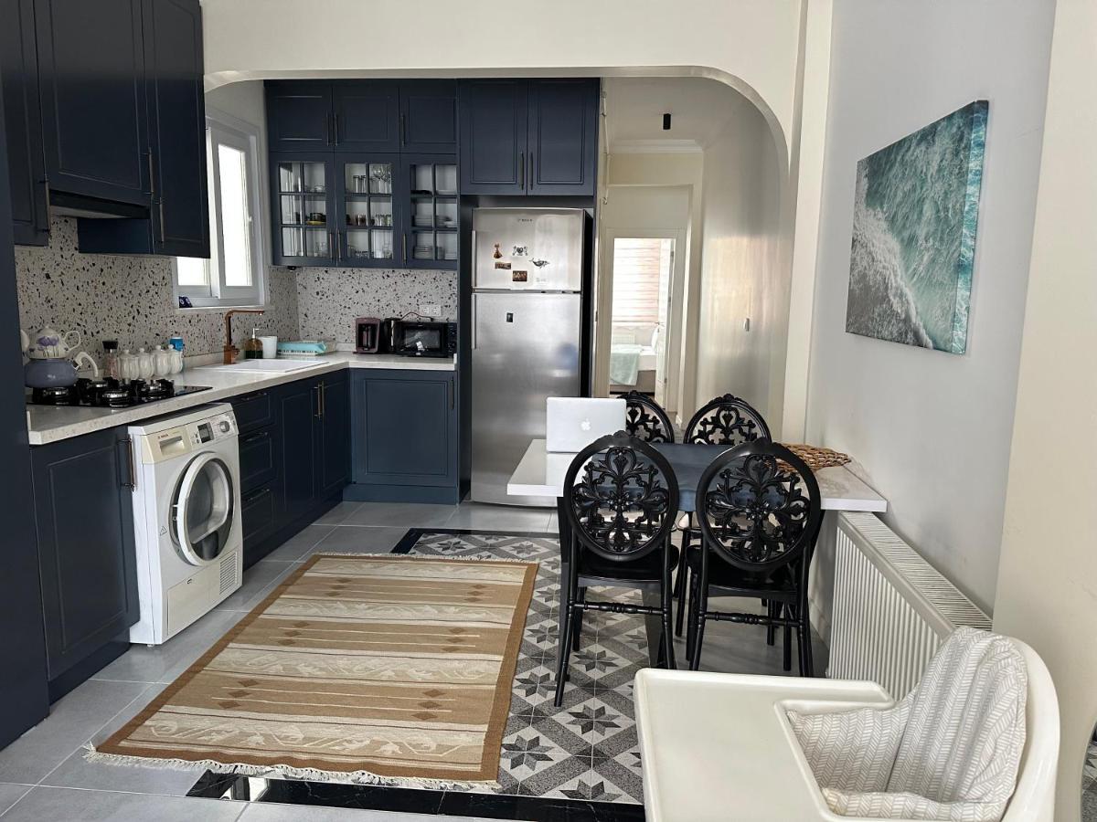 Center Of City In Besiktas 2 Plus 1 With 2 Bathroom And 3 Air Conditioner Istanboel Buitenkant foto